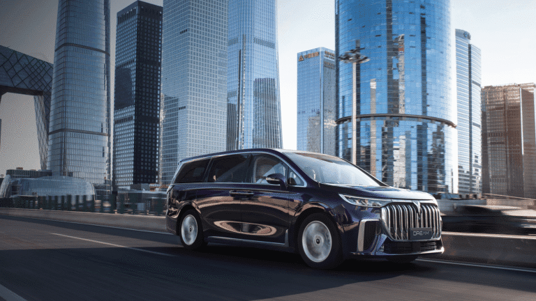 2026 Voyah Dream MPV